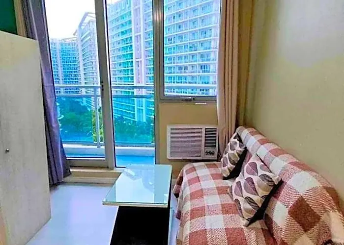 Azure View Staycation 6pax Hotel 4*